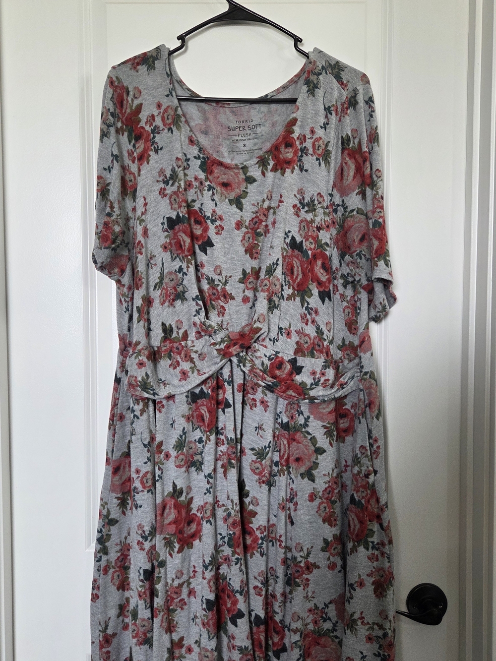 torrid Gray Floral Midi Dress with Red Rose Print